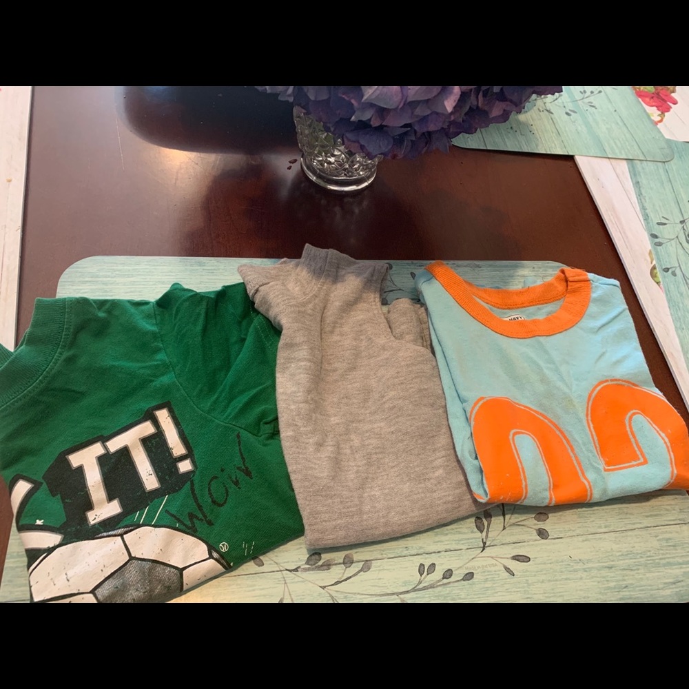 Lot of Three Short Sleeve Shirts Children’s Place, Kidgets, Old Navy sz 2&3 EUC
